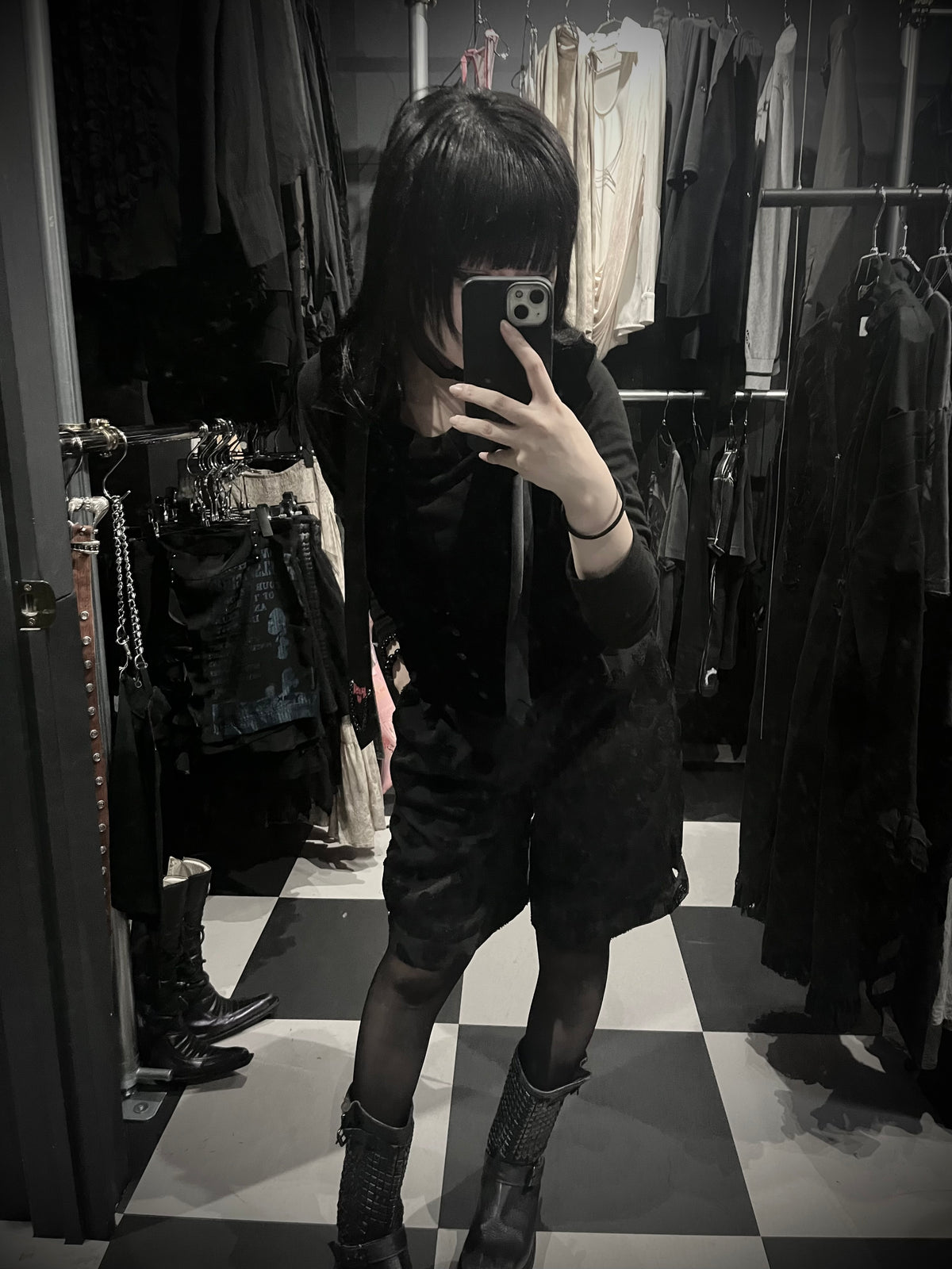 MIHO MATSUDA Heart-Pattern Cuffed Shorts