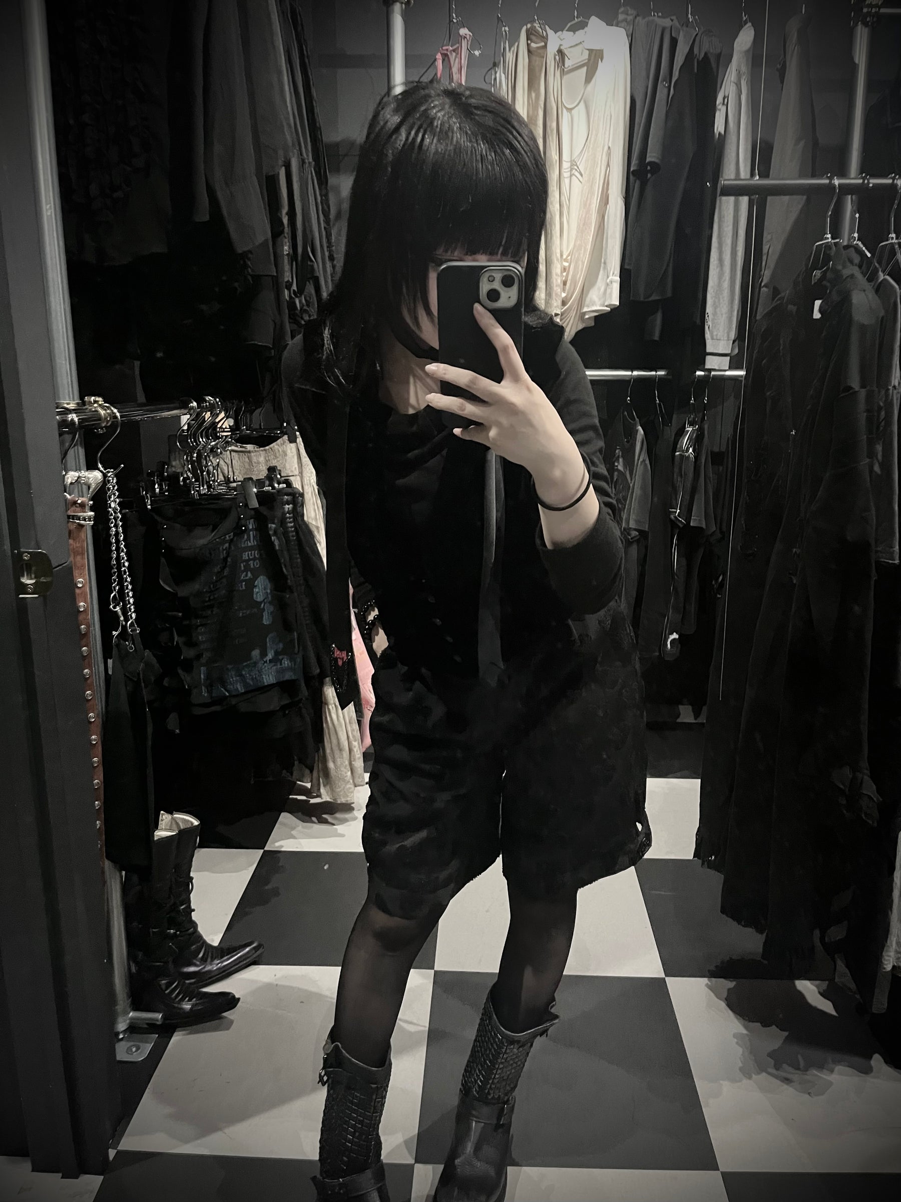MIHO MATSUDA Heart-Pattern Cuffed Shorts